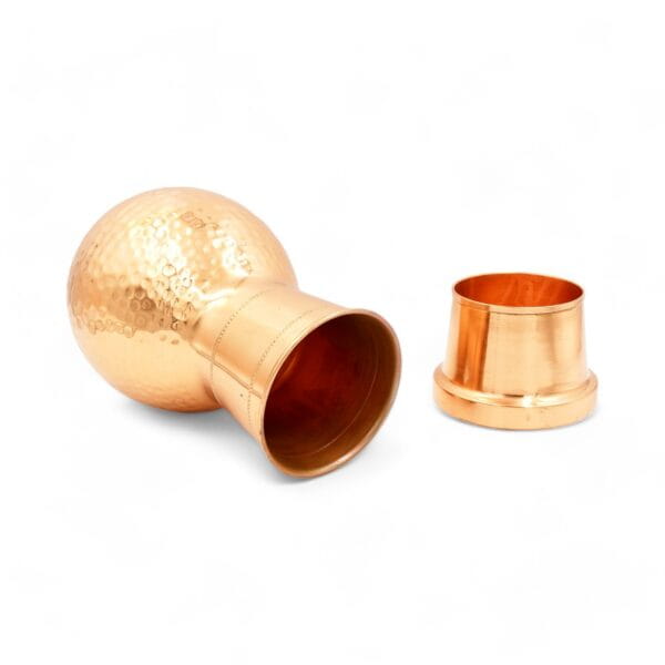 KARAFKA miedziana z kubkiem pękata 1,2 l