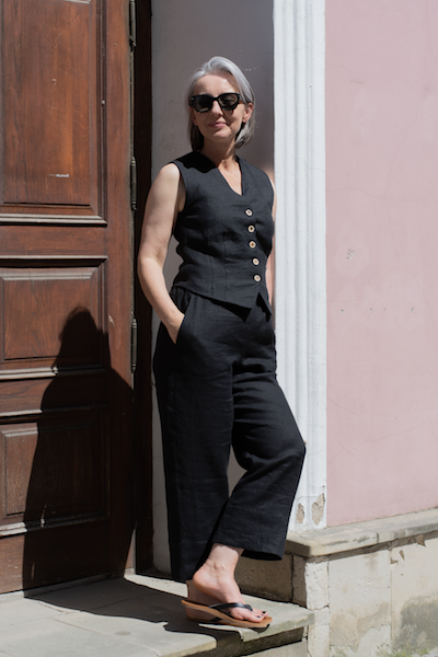 Kamizelka lniana damska - CZARNA