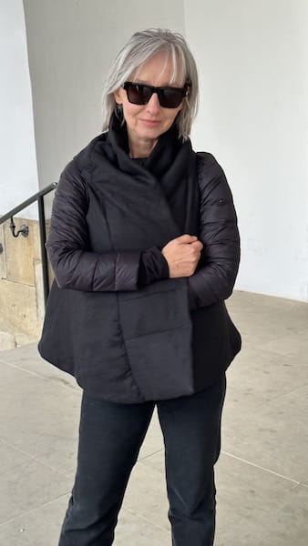 Kamizelka lniana OCIEPLANA damska, czarna