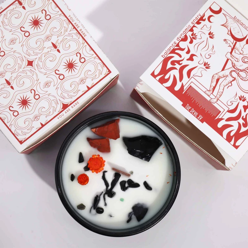 Świeca sojowa z Kamieniami i Kwiatami w szkle - Tarot Diabeł, 170 g