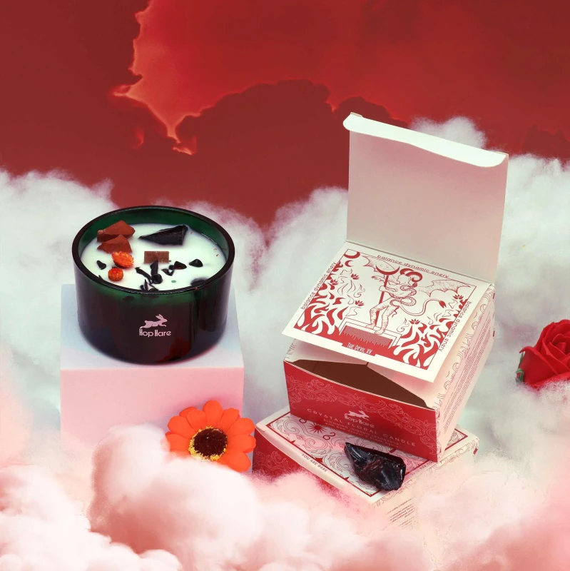 Świeca sojowa z Kamieniami i Kwiatami w szkle - Tarot Diabeł, 170 g