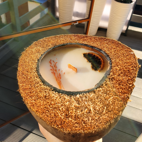 Świeca sojowa w KOKOSIE, duża - Parzona Zielona Herbata, 600 ml