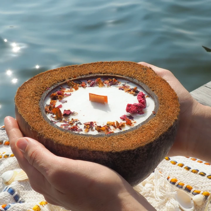 Świeca sojowa w KOKOSIE, duża - Prosecco O'clock, 600 ml