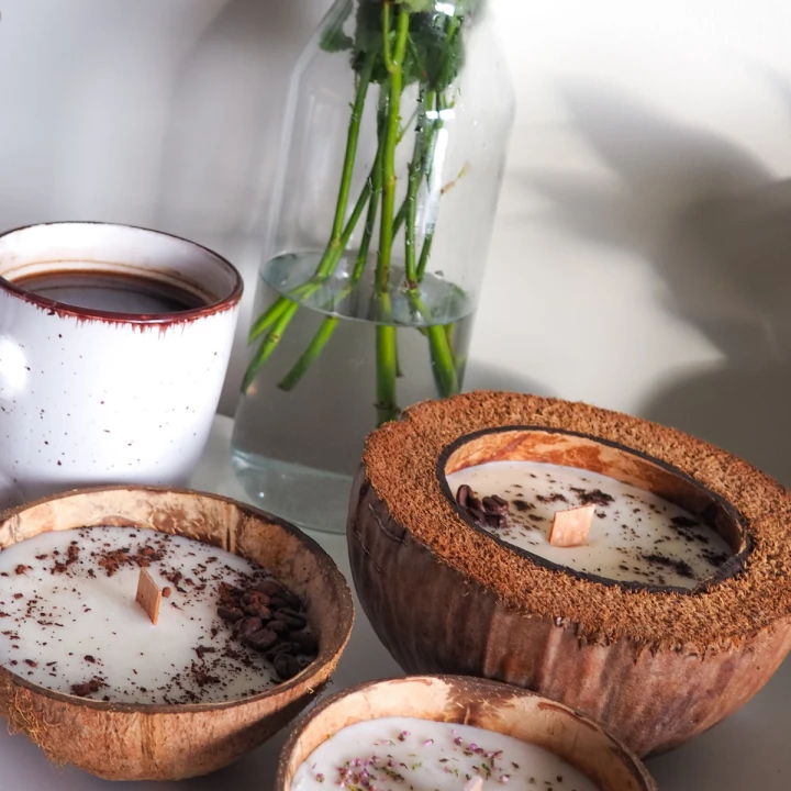 Świeca sojowa w KOKOSIE, duża - Niebiańska Słodycz, 600 ml