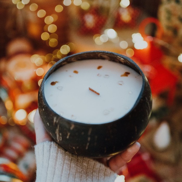 Świeca sojowa w KOKOSIE, duża - Laska Waniliowa, 550 ml