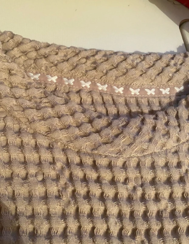 Sweter damski, Bluza z wafelka lniano-bawełnianego - Naturalny S/M