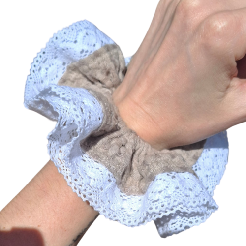 Lniana gumka do włosów, Frotka z koronką BIAŁA