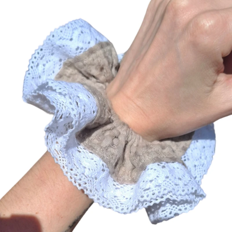 Lniana gumka do włosów, Frotka z koronką BIAŁA