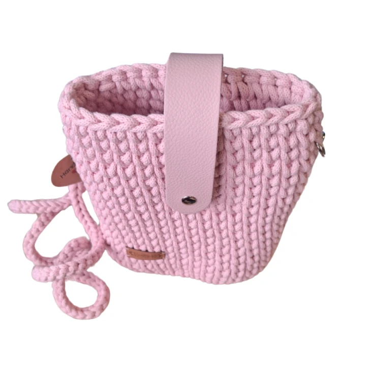 Torebka PLECIONA, listonoszka JASNY RÓŻ