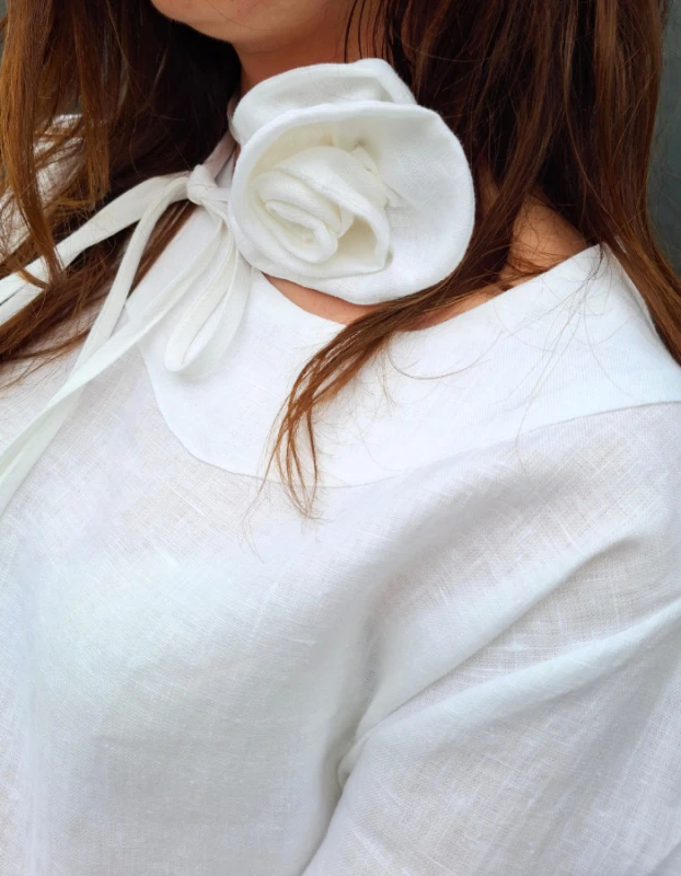 Choker lniany BIAŁA RÓŻA wiązany