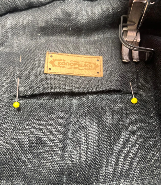 KURTKA/KRÓTKI PŁASZCZYK OCIEPLANY z lnu, KUBEŁKOWY czarny, rozmiar UNIWERSALNY