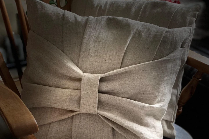 Komplet Poszewek Dekoracyjnych LEN 100% - 40x40 cm, (2 szt. ) KOKARDA