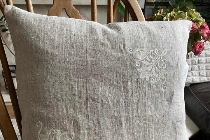 Komplet Poszewek Dekoracyjnych Lnianych - 40x40 cm, (2szt.) HAFT