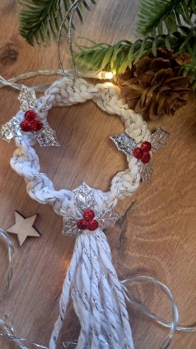 Wisząca ozdoba świąteczna ze sznurka 2 szt.