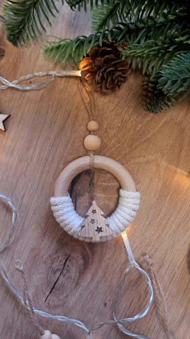 Wisząca ozdoba świąteczna ze sznurka 4 szt.