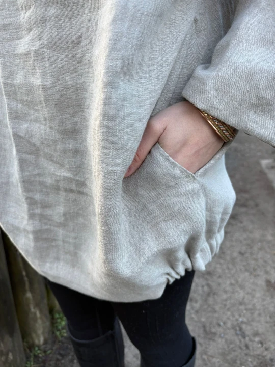 Lniana tunika z kapturem