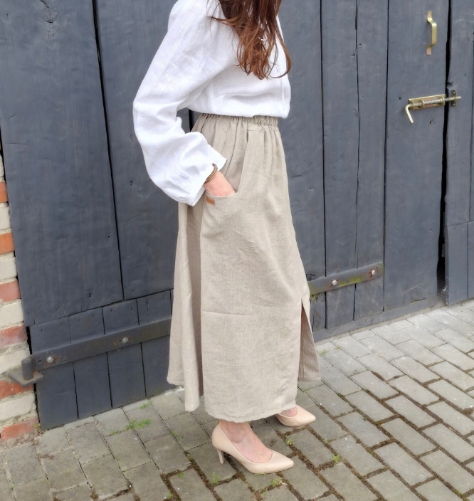 Spódnica z rozcięciem z przodu i kieszeniami, naturalny beż LEN 100% - rozmiar uniwersalny