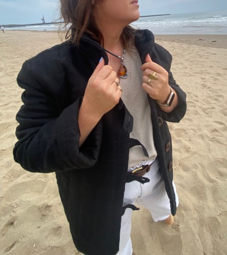 KURTKA/KRÓTKI PŁASZCZYK OCIEPLANY z lnu, KUBEŁKOWY czarny, rozmiar UNIWERSALNY