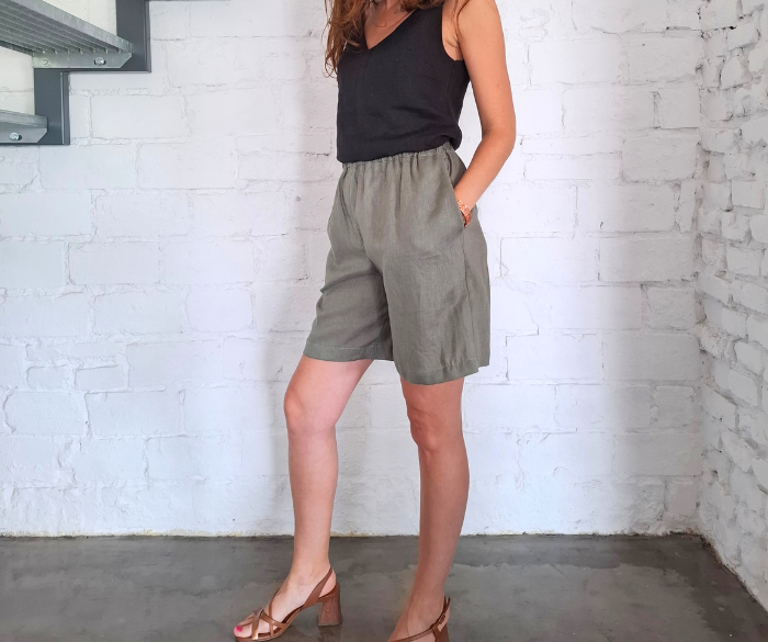 Szorty LNIANE, spodenki damskie LEN 100% - ZIELEŃ AWOKADO, rozmiar S/M