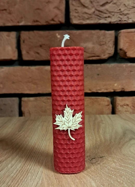 Świece intencyjne/rytualne z wosku pszczelego/ czerwona-kwadratowa