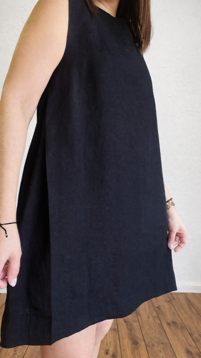 Lniana Sukienka minimalistyczna - TRAPEZOWA, czarna