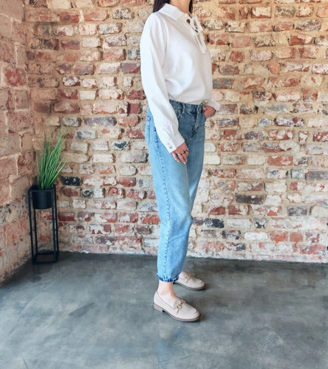 Bluzka lniana damska z kołnierzykiem i wiązaniem S/M - 100% len biała