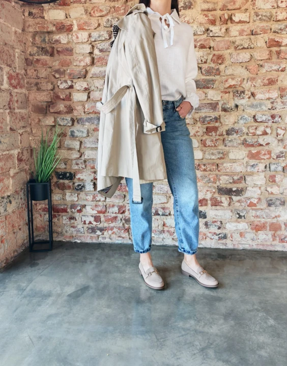 Bluzka lniana damska z kołnierzykiem i wiązaniem S/M - 100% len biała