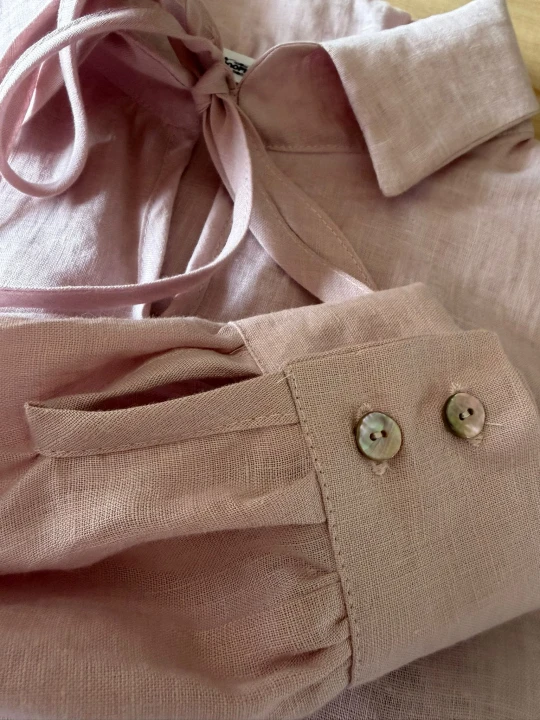 Bluzka lniana damska z kołnierzykiem i wiązaniem S/M 100% len różowa