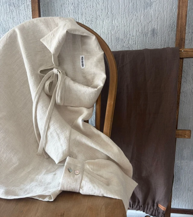 Bluzka lniana damska z kołnierzykiem i wiązaniem -100% len owsiana