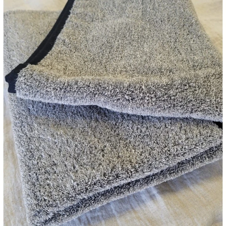 Lniany Ręcznik Frotte - Peeling - Masaż / Pętelki Na Czarnym Tle