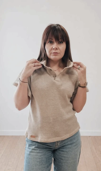 T-shirt polo damski 100% len ,kolor naturalny