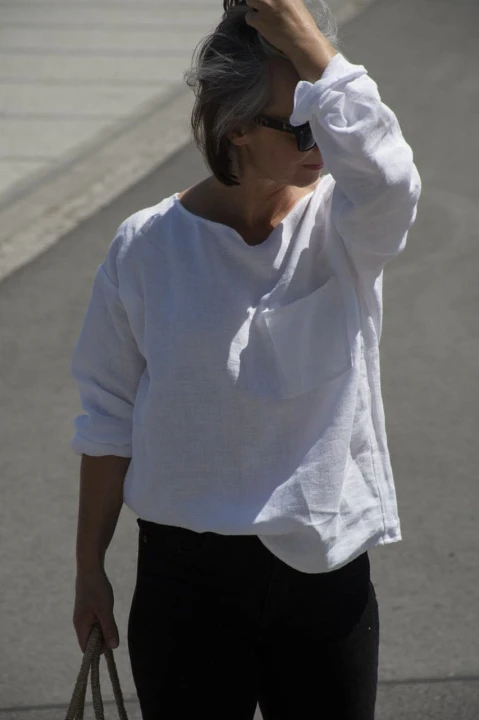 Lniana Bluzka damska - Z KIESZONKĄ, biała